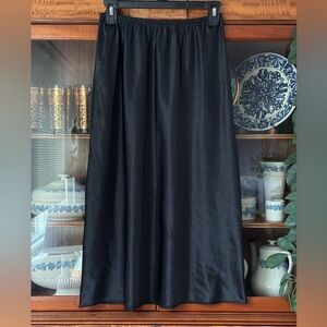 Vintage Calvin Klein Carolyn Bessette Kennedy Black Satin Maxi Slip Skirt (M)